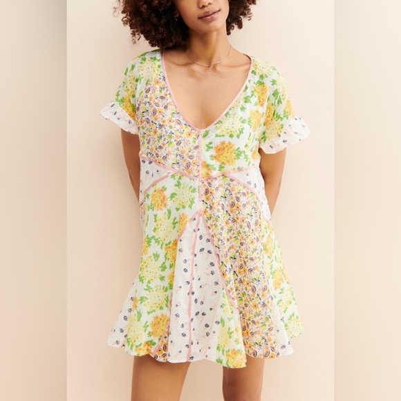 Free People wildflower patchwork mini dress in multi Ivory Combo Size Large - Picture 12 of 12